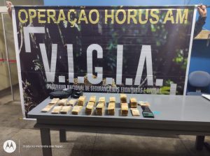 Imagem da notícia - 8º BPM detêm dois estrangeiros com grande quantia em dinheiro e veículos