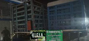 Imagem da notícia - Batalhão de Policiamento Ambiental apreende balsa com material altamente explosivo