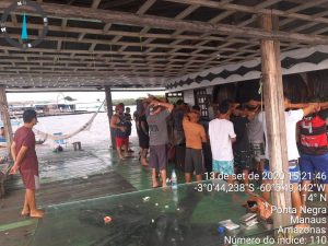 Imagem da notícia - Batalhão Ambiental fecha rave clandestina em flutuante