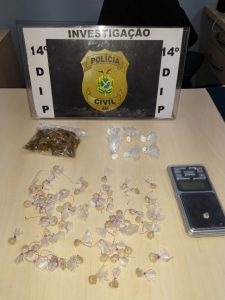 Imagem da notícia - Homem é preso com drogas e balança de precisão no Cidade Deus