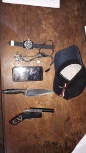 Imagem da notícia - Policiais detêm quatro adolescentes em posse de simulacro em Tefé