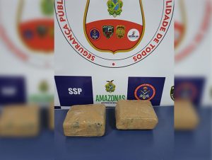 Imagem da notícia - Base Arpão prende homem e apreende sete quilos de drogas