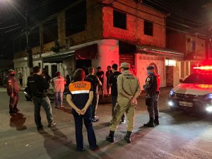 Imagem da notícia - Festas clandestinas e 21 estabelecimentos são fechados pela CIF