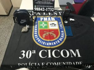 Imagem da notícia - Homem é preso com drogas na zona leste