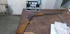 Imagem da notícia - Policiais militares do 3º BPM apreendem arma de fogo em Tefé