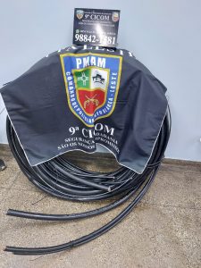 Imagem da notícia - Policiais da 9ª Cicom prendem homem roubando cabos de internet na zona leste