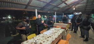 Imagem da notícia - Polícia Civil prende dois indivíduos pelos crimes de tráfico de drogas