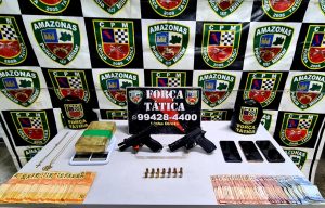 Imagem da notícia - Força Tática detém cinco pessoas ligadas ao tráfico e apreende armas