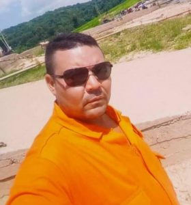 Imagem da notícia - PC solicita ajuda da população para localizar homem envolvido em furto