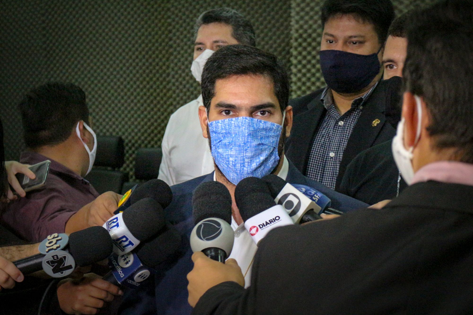 Delegado Fernando Bezerra, titular da Delegacia Especializada em Capturas e Polinter.