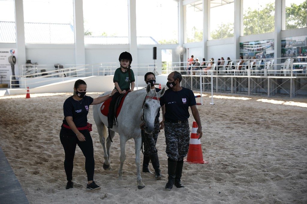 20201103081935 LCSS6413 2