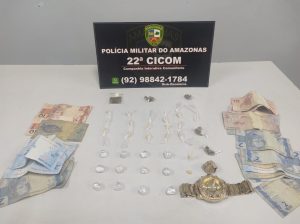 Imagem da notícia - 22ª Cicom detêm homem com drogas e dinheiro na Chapada