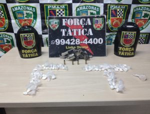 Imagem da notícia - Força Tática detém jovem com drogas e arma no Alfredo Nascimento