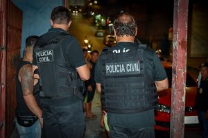 Imagem da notícia - Polícia Civil deflagra operação ‘Lei Seca’ e fecha 79 bares em Manaus