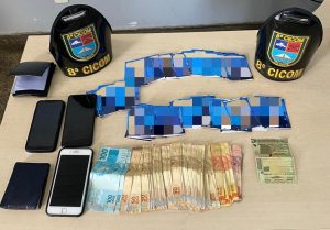 Imagem da notícia - PM prende três envolvidos em crime eleitoral no bairro Compensa