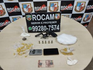 Imagem da notícia - PM prende 36 e apreende mais de 2,7 mil porções de drogas