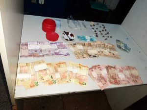 Imagem da notícia - Polícia Militar detém dupla em posse de drogas no município de Juruá