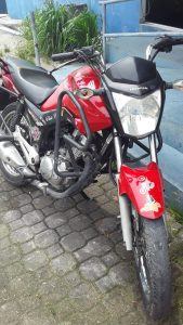 Imagem da notícia - Equipe da 4ª Cicom recupera motocicleta roubada