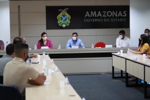 Imagem da notícia - Governo permitirá que bares e casas de show funcionem