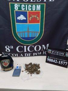 Imagem da notícia - Na Compensa 2, Polícia Militar detém homem por tráfico de drogas