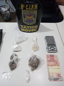 Imagem da notícia - Polícia Militar prende homem com drogas em Iranduba