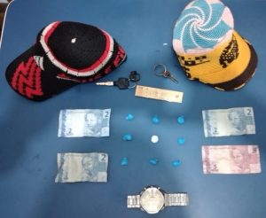 Imagem da notícia - PM apreende dois adolescentes e prende três jovens em Lábrea