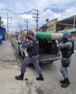 Imagem da notícia - PM transporta oxigênio no abastecimento do SPA São Raimundo