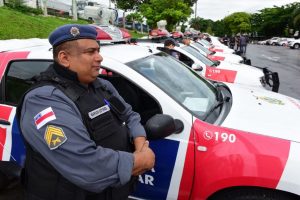 Imagem da notícia - PM prende seis pessoas e apreende drogas, armas e munições em ações no interior