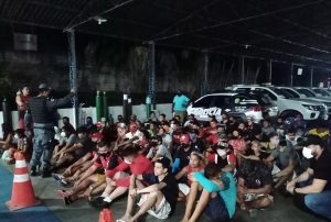 Imagem da notícia - PC e PM prendem 63 pessoas em bares clandestinos na zona leste