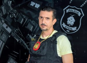 Imagem da notícia - PC-AM prende jovem que efetuou disparos contra PMs na zona leste