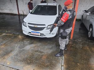 Imagem da notícia - Envolvido na morte de PM é preso e carro utilizado no crime é localizado