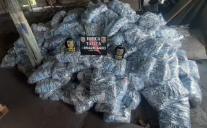 Imagem da notícia - Polícia Militar localiza depósito clandestino com mercadoria roubada