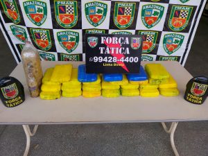 Imagem da notícia - PM prende 13 suspeitos de crimes na virada do ano