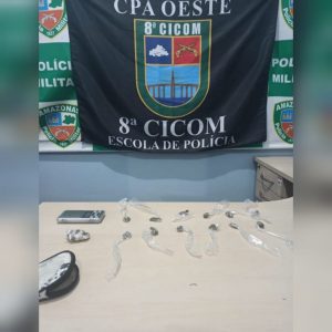 Imagem da notícia - Polícia Militar apreende adolescente envolvido com o tráfico de drogas no bairro Compensa