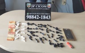 Imagem da notícia - Policia Militar detém homem por tráfico de drogas