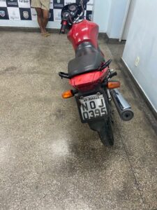Imagem da notícia - PM prende duas pessoas e recupera motocicletas em ações na zona leste
