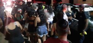 Imagem da notícia - PC-AM e órgãos encerram festa clandestina em Manacapuru