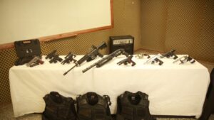 Imagem da notícia - Operação da SSP-AM apreende 12 armas de fogo com membro de facção criminosa