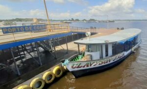 Imagem da notícia - Homem é preso por transporte ilegal de diesel marítimo