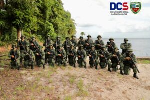 Imagem da notícia - CPAmb realiza 1° Curso de Operações Fluviais e forma 23 policiais