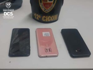 Imagem da notícia - PM detém dois homens por roubo, no bairro Flores