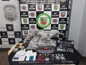 Imagem da notícia - PM apreende 31 quilos de drogas e detém três homens envolvidos no tráfico
