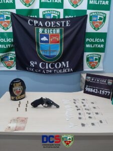 Imagem da notícia - PM detém dois jovens com drogas e arma de fogo, na zona oeste