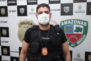 Imagem da notícia - PC prende jovem por furtar aparelho celular em uma loja no Alvorada