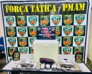 Imagem da notícia - PM detém homem com cerca de 10 Kg de drogas dentro de sacos de açaí
