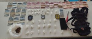 Imagem da notícia - PC-AM prende dois indivíduos em posse de drogas em Manaquiri