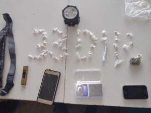 Imagem da notícia - PC prende indivíduo com 50 trouxinhas de oxi em Manaquiri