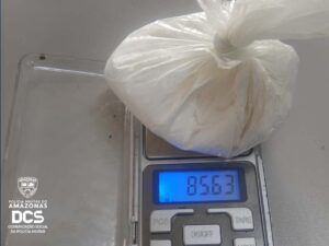 Imagem da notícia - Polícia Militar detém três homens por tráfico de drogas na zona norte