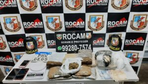 Imagem da notícia - Rocam detém cinco pessoas e com drogas e armas