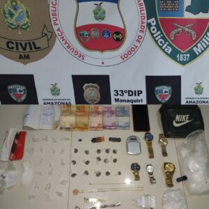 Imagem da notícia - PC prende homem em flagrante por tráfico de drogas